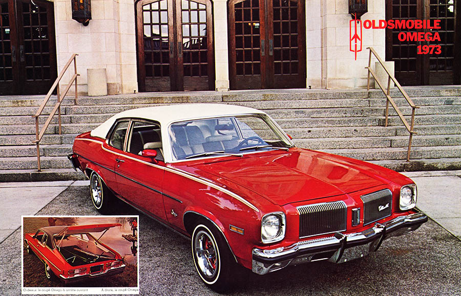Oldsmobile rouge Omega 1973